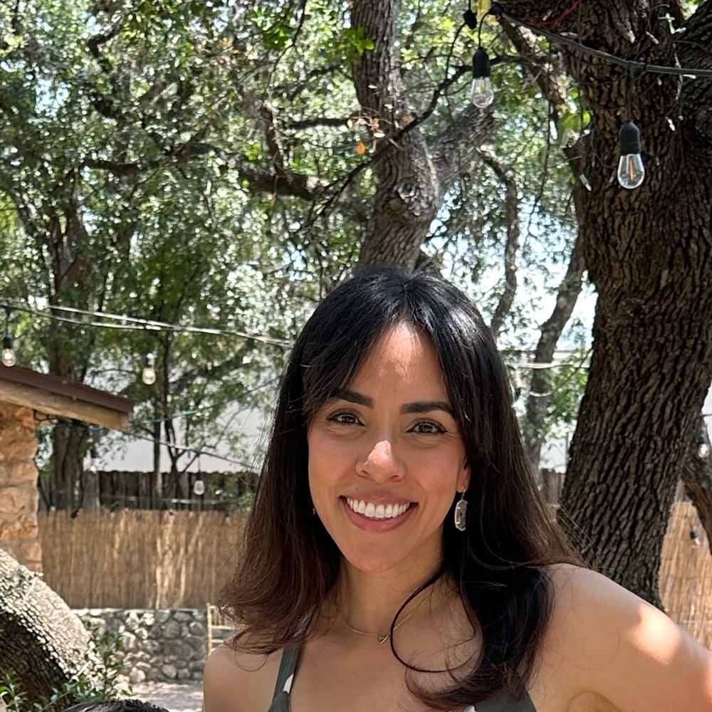 Meet your Posher, Georgina